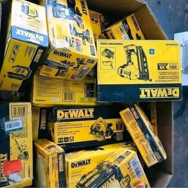 dewalt tool pallets